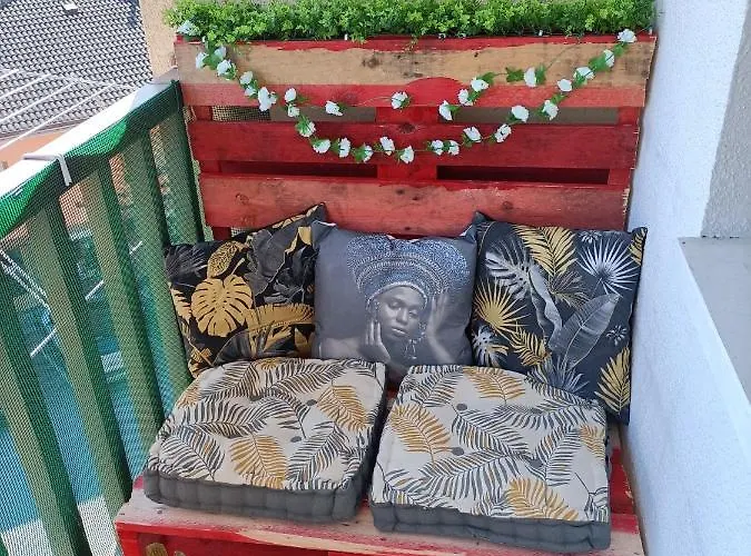 Séjour chez l'habitant Habitación Con Vistas En Bádames Compartido El Piso Con El Propietario Y Otros Huéspedes *